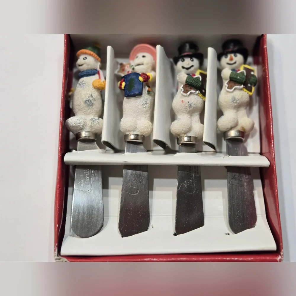 Cardinal Inc. Gourmet Cheese Spreaders Snowmens